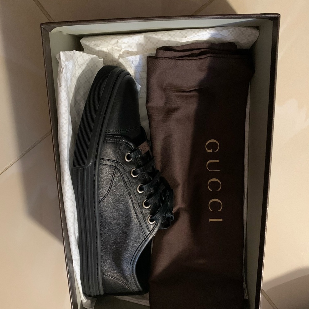 Gucci Black Leather Sneakers